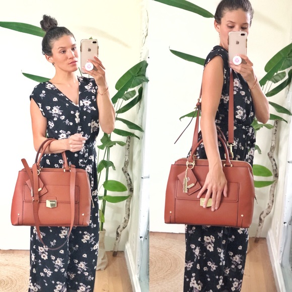 NWT• Steve Madden Cognac Handbag - Picture 8 of 8